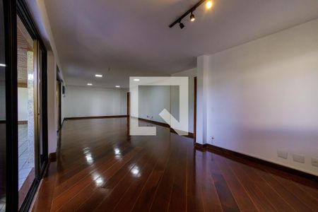 Sala de apartamento à venda com 3 quartos, 185m² em Barra da Tijuca, Rio de Janeiro