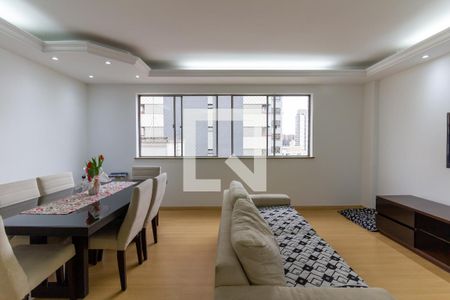 Apartamento à venda com 117m², 3 quartos e 2 vagasSala