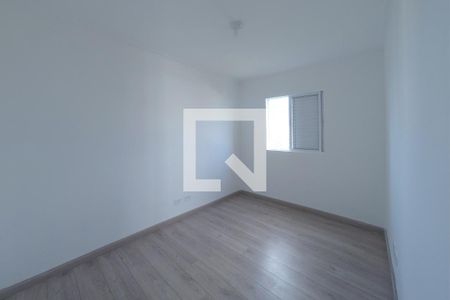 Quarto 1 de apartamento para alugar com 2 quartos, 56m² em Vila Assis Brasil, Mauá