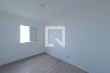 Quarto 2 de apartamento para alugar com 2 quartos, 56m² em Vila Assis Brasil, Mauá