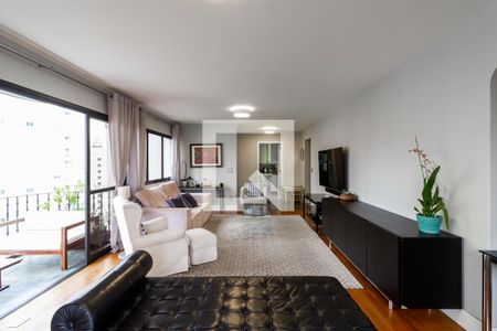 Sala de apartamento à venda com 3 quartos, 156m² em Indianópolis, São Paulo