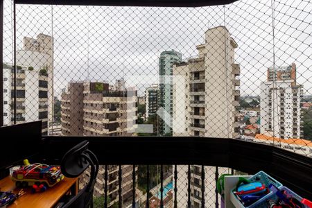 Vista de apartamento à venda com 3 quartos, 156m² em Indianópolis, São Paulo