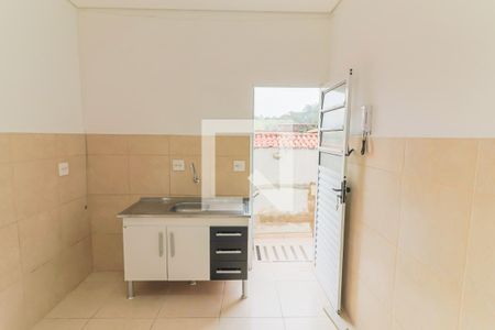 Cozinha de casa para alugar com 1 quarto, 27m² em Vila Adalgisa, São Paulo