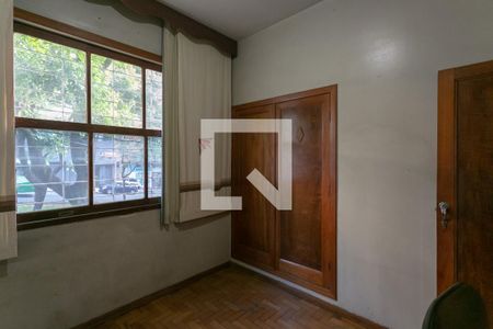 Quarto 1 de apartamento para alugar com 3 quartos, 115m² em Lourdes, Belo Horizonte