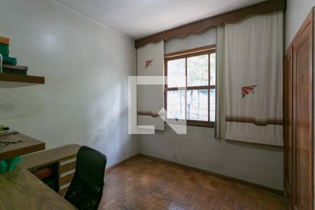 Quarto 1 de apartamento para alugar com 3 quartos, 115m² em Lourdes, Belo Horizonte