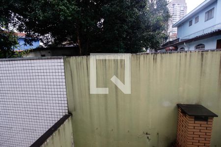 Vista de casa à venda com 3 quartos, 250m² em Vila Romero, São Paulo