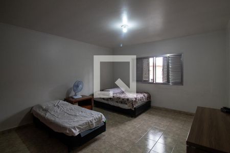 Suíte 1 de casa para alugar com 3 quartos, 200m² em Vila Congonhas, São Paulo