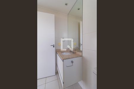 Studio à venda com 52m², 1 quarto e 2 vagas Studio à venda com 52m², 1 quarto e 2 vagasBanheiro