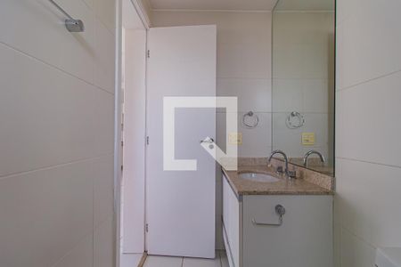 Studio à venda com 52m², 1 quarto e 2 vagas Studio à venda com 52m², 1 quarto e 2 vagasBanheiro