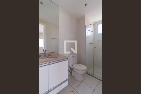 Studio à venda com 52m², 1 quarto e 2 vagas Studio à venda com 52m², 1 quarto e 2 vagasBanheiro