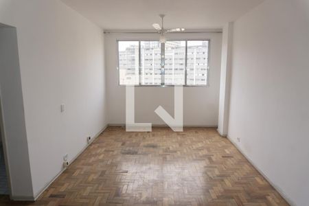 Studio para alugar com 30m², 1 quarto e 1 vagaKitnet