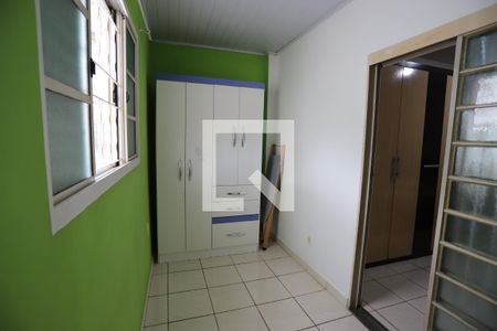 Closet de casa para alugar com 2 quartos, 70m² em Cidade Edson, Suzano