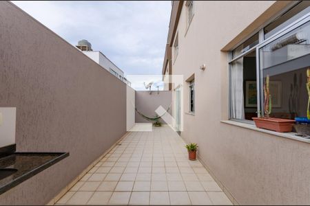 Varanda de apartamento à venda com 3 quartos, 97m² em Santa Amelia, Belo Horizonte