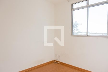 Quarto 2 de apartamento à venda com 2 quartos, 43m² em Chácara Cotia, Contagem