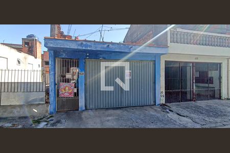 Fachada de casa à venda com 4 quartos, 150m² em Padroeira, Osasco