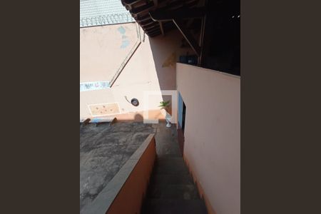 Casa à venda com 4 quartos, 300m² em Cidade Nova, Belo Horizonte