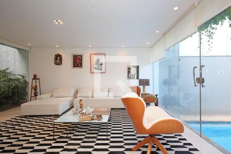 Casa à venda com 4 quartos, 385m² em Jardim da Torre, Nova Lima