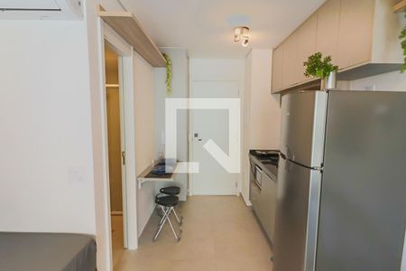 Studio  - Quarto e Cozinha de kitnet/studio para alugar com 1 quarto, 24m² em Butantã, São Paulo