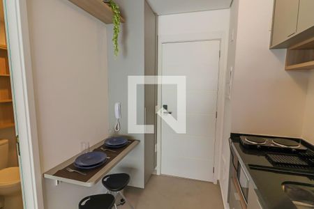 Studio  - Quarto e Cozinha de kitnet/studio para alugar com 1 quarto, 24m² em Butantã, São Paulo