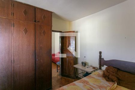 Quarto 2 de casa à venda com 3 quartos, 120m² em Santa Cruz, Belo Horizonte