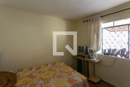 Quarto 2 de casa à venda com 3 quartos, 120m² em Santa Cruz, Belo Horizonte