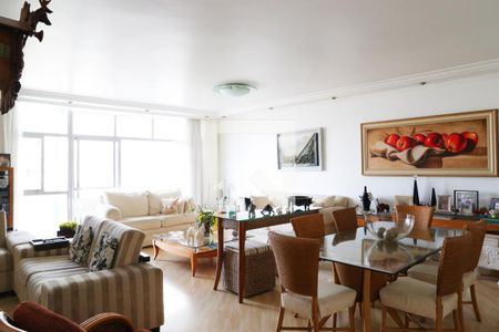 Sala de apartamento à venda com 3 quartos, 200m² em Vila Buarque, São Paulo