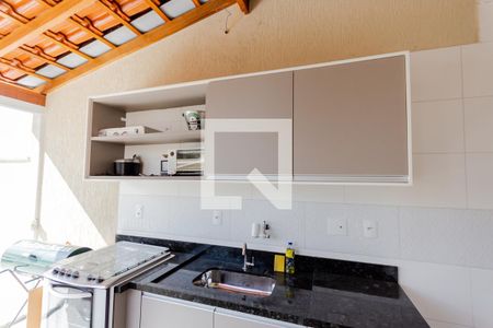 Apartamento à venda com 90m², 2 quartos e 1 vaga Apartamento à venda com 90m², 2 quartos e 1 vagaArmário