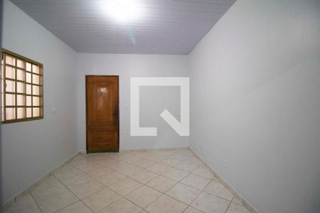 Sala de casa para alugar com 4 quartos, 350m² em Chácara do Governador, Goiânia