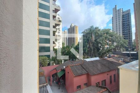 Vista da Sala  de apartamento à venda com 1 quarto, 69m² em Cambuí, Campinas