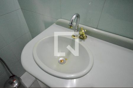 Lavabo de apartamento à venda com 4 quartos, 135m² em Tijuca, Rio de Janeiro