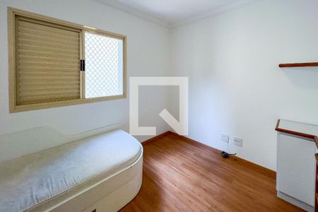 Quarto 1 de apartamento para alugar com 2 quartos, 63m² em Vila Uberabinha, São Paulo