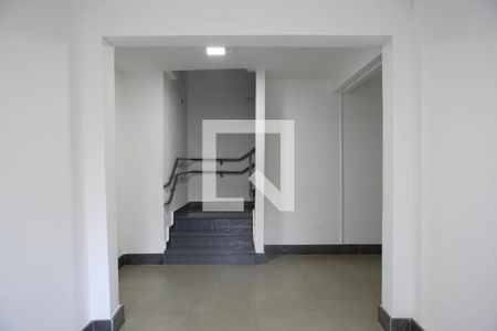 Hall de entrada de apartamento à venda com 2 quartos, 48m² em Campo Alegre, Belo Horizonte