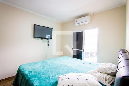 Quarto 1 - Suíte de casa à venda com 3 quartos, 230m² em Vila Eldizia, Santo André