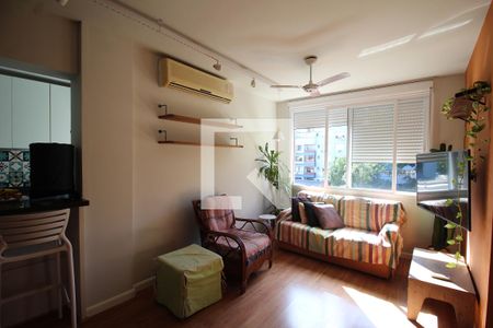 Sala de apartamento à venda com 2 quartos, 72m² em Petrópolis, Porto Alegre