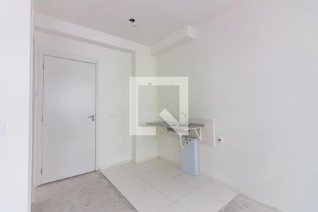 Cozinha  de apartamento à venda com 1 quarto, 24m² em Bonfim, Osasco