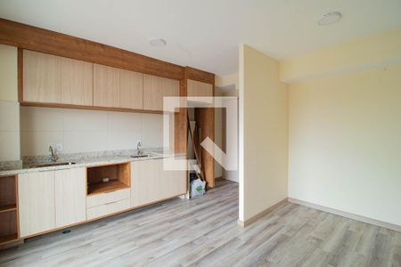 Cozinha de kitnet/studio para alugar com 1 quarto, 26m² em Vila Nilo, São Paulo