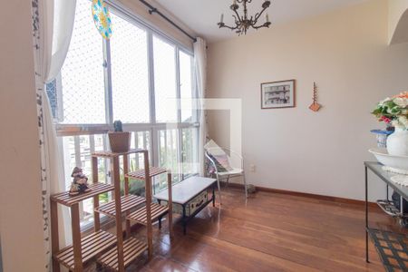 Sala de apartamento à venda com 1 quarto, 130m² em Cristal, Porto Alegre