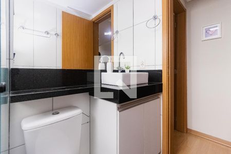 Banheiro Social de apartamento para alugar com 2 quartos, 52m² em Jardim Ismênia, São José dos Campos