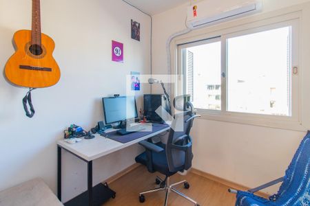 Sala de apartamento à venda com 3 quartos, 59m² em Santo Antônio, Porto Alegre