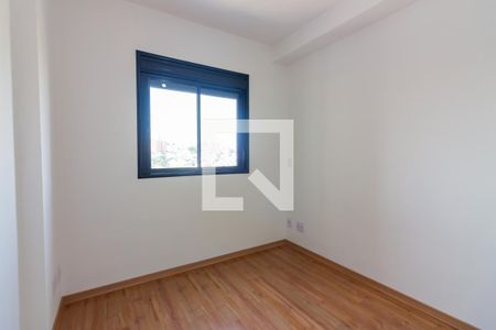 Quarto  de apartamento à venda com 1 quarto, 44m² em Vila Yolanda, Osasco