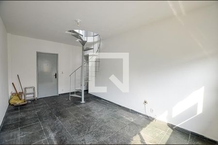 Sala de apartamento à venda com 3 quartos, 126m² em Santa Rosa, Niterói