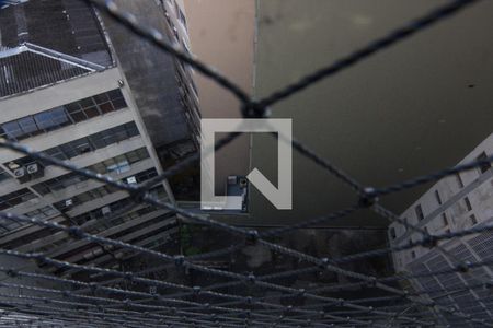 Vista do Quarto 3 de kitnet/studio para alugar com 1 quarto, 30m² em Centro, São Paulo