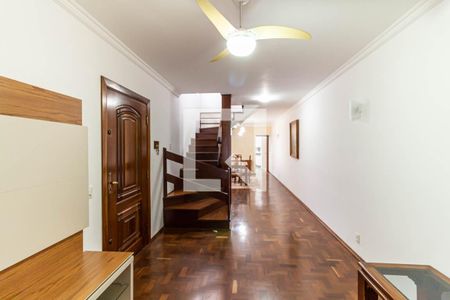 Sala de casa à venda com 3 quartos, 179m² em Mirandópolis, São Paulo