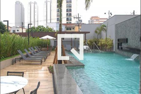 Studio à venda com 38m², 1 quarto e sem vaga Studio à venda com 38m², 1 quarto e sem vagaÁrea comum - Piscina