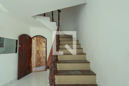 Escadas de casa à venda com 3 quartos, 200m² em Água Fria, São Paulo