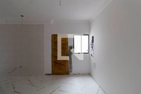 Sala e Cozinha Integrada  de apartamento para alugar com 1 quarto, 33m² em Vila Ré, São Paulo