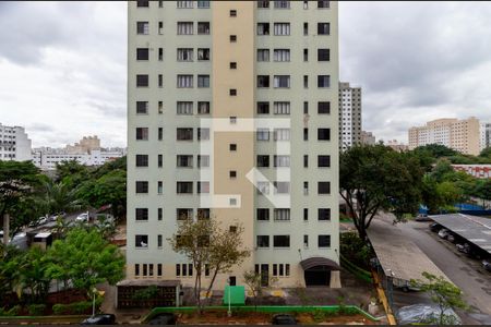 Vista - Sala de apartamento para alugar com 2 quartos, 50m² em Brás, São Paulo