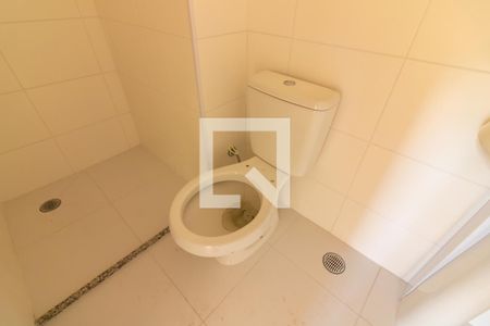 Banheiro  de apartamento para alugar com 1 quarto, 25m² em Jardim Mirante, São Paulo