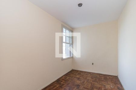 Quarto 2 de apartamento para alugar com 2 quartos, 74m² em Navegantes, Porto Alegre