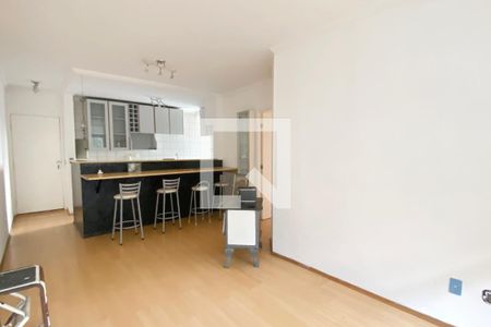 Sala de apartamento para alugar com 3 quartos, 81m² em Alphaville, Santana de Parnaíba